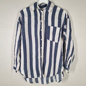 ⛔️SOLD!!⛔️Women H&M Oversized Linen Shirt and Shorts set Blue & White